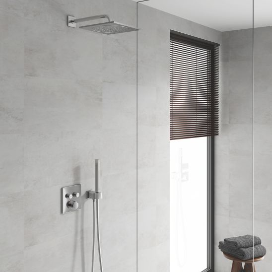 Set Badewannen- und Duscharmatur Grohe Grohtherm SmartControl 29124000, Kopfbrause mit Brausearm Grohe Rainshower 26564000, 26405000, 35600000