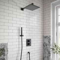 Set Badewannen- und Duscharmatur Villeroy & Boch Universal Taps & Fittings TVD000653000K5, Kopfbrause Villeroy & Boch Universal Showers TVC000002000K5, TVS109006000K5, TVC000459000K5, TVD00065100000, TVC000454530K5, TVC000457000K5, TVC000035000K5
